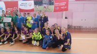 Соревнования среди женских команд по мини-футболу