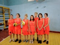 Соревнования по юнифайд волейболу среди девушек